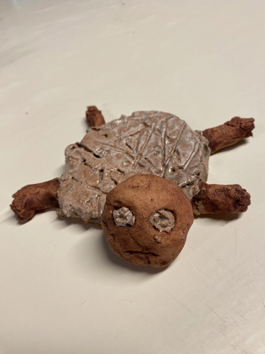kunstverk laget av barn på verksted