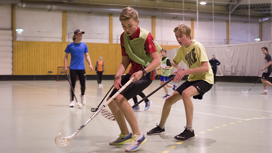 Innebandy står på timeplanen!